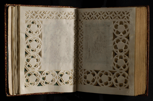 animation showing turning pages in manuscript W.93, Books of Hours with Lace Borders