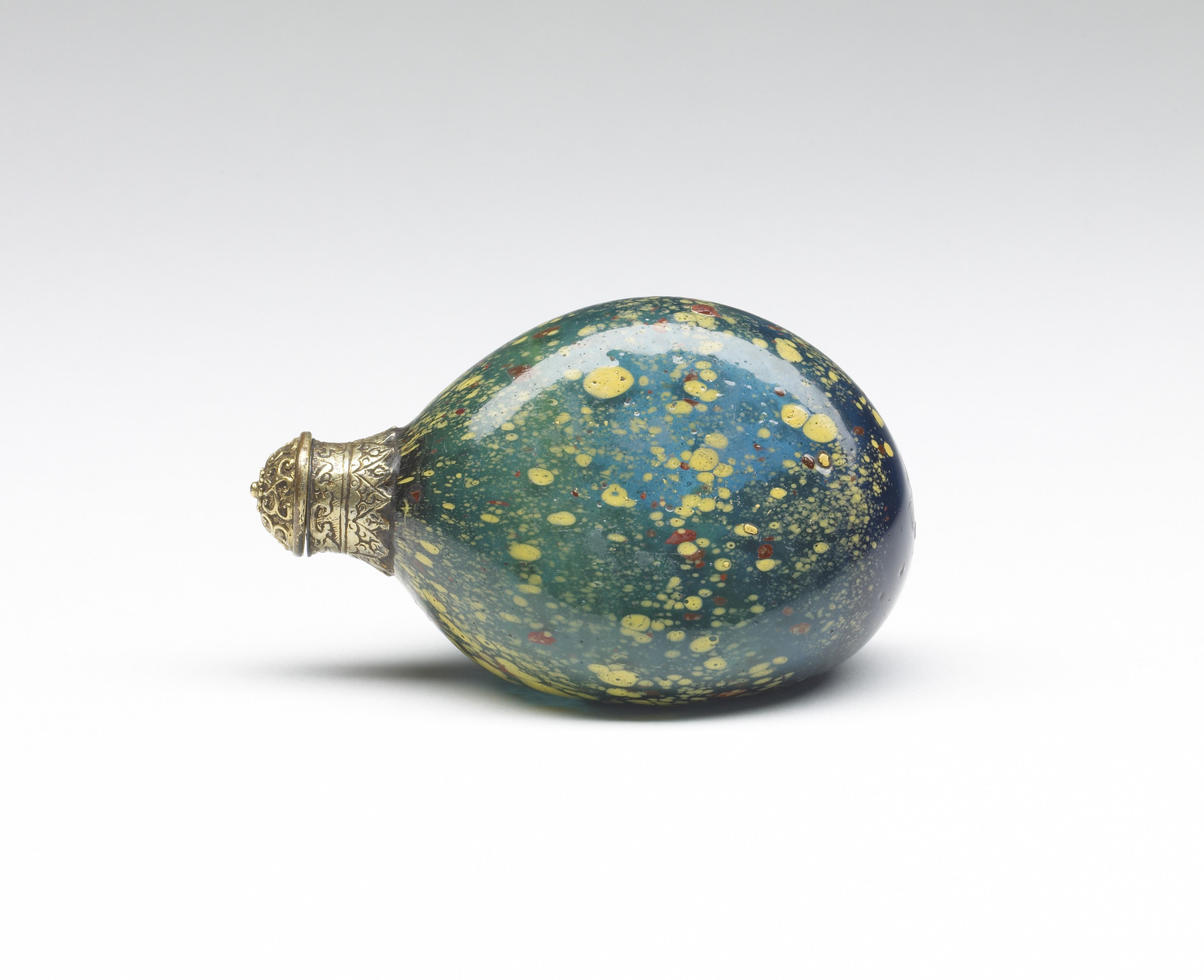 Spotted Glass Snuff Bottle, China, late 18th-19th century.