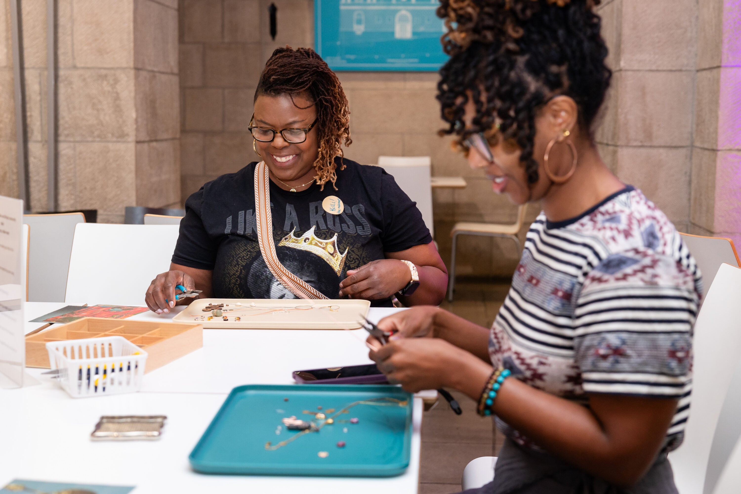 Make and Mingle: DIY Fashion Show